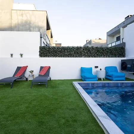 Piscina Aquecida E Casa De Banho Privativa * Fernao Ferro