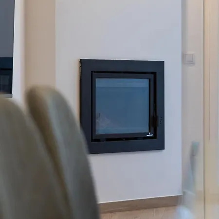 Habitación en casa particular Piscina Aquecida E Casa De Banho Privativa